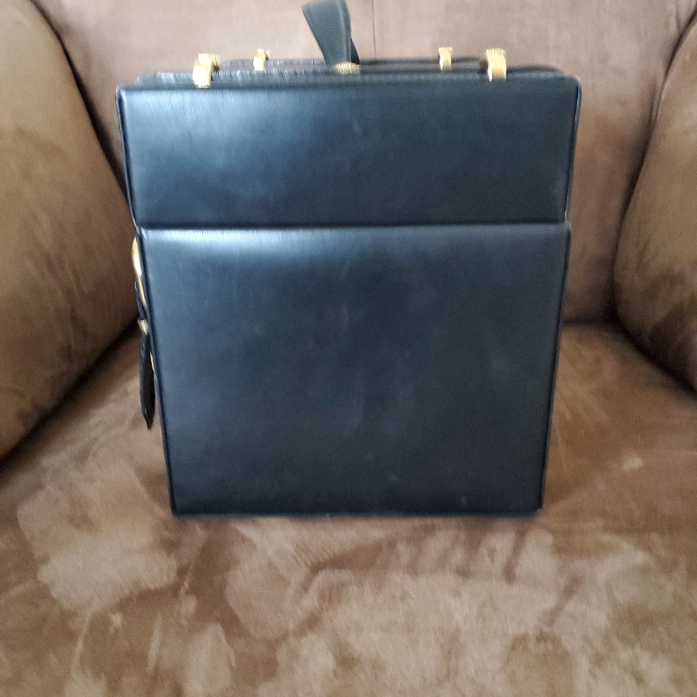 Authentic Rare Vintage Versace Train Case Toiletry - Picture 13 of 14